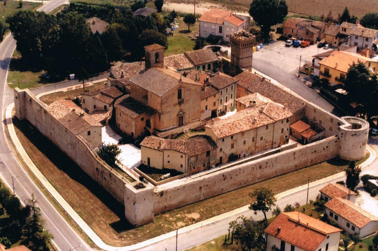 Angolo Del Gelsomino Castel Ritaldi المظهر الخارجي الصورة